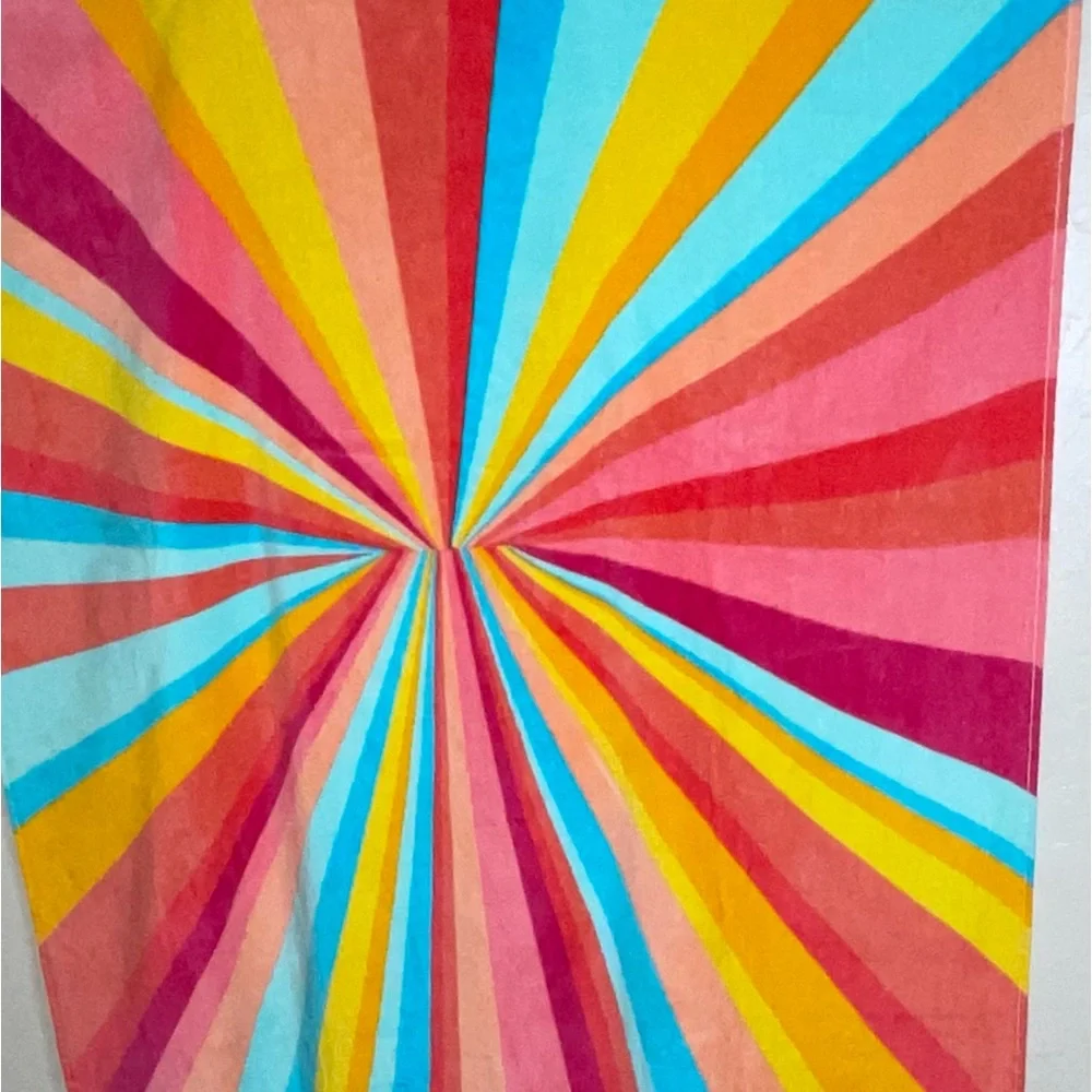 🎉HP🎉New! Trina Turk Morning Sunrise Anniversary Printed Beach Towel☀️68”x36”